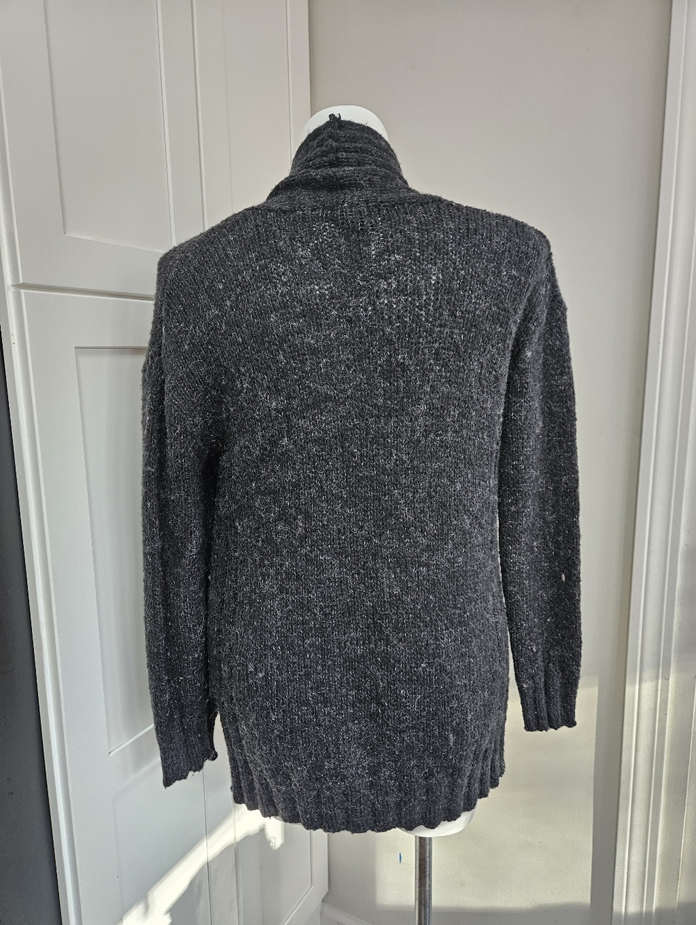 H&M Open-Front Knit Cardigan - Medium - Picture 4 of 7
